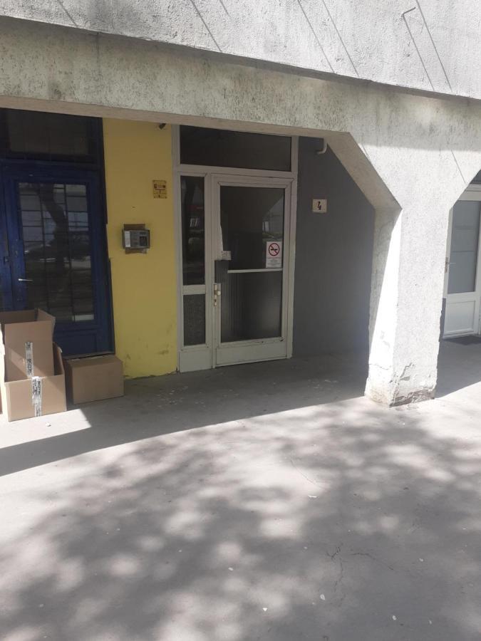 Jokai Apartman Bekescsaba Εξωτερικό φωτογραφία